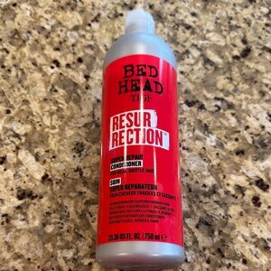 BedHead Resurrection Conditioner - Bold Red NWT
